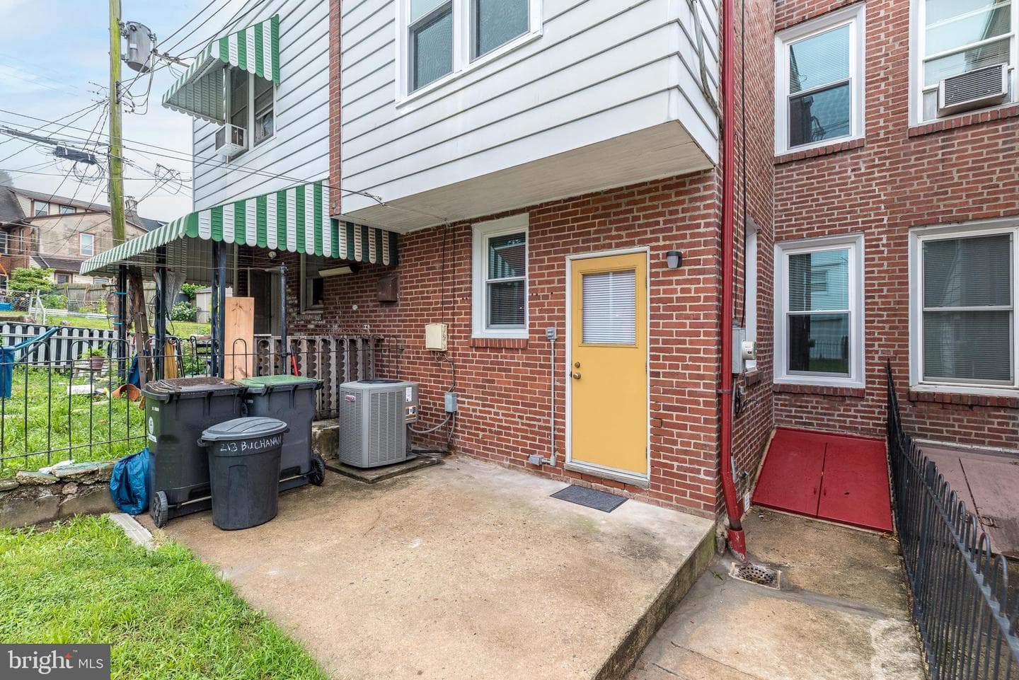 213 Buchanan Street photo 42