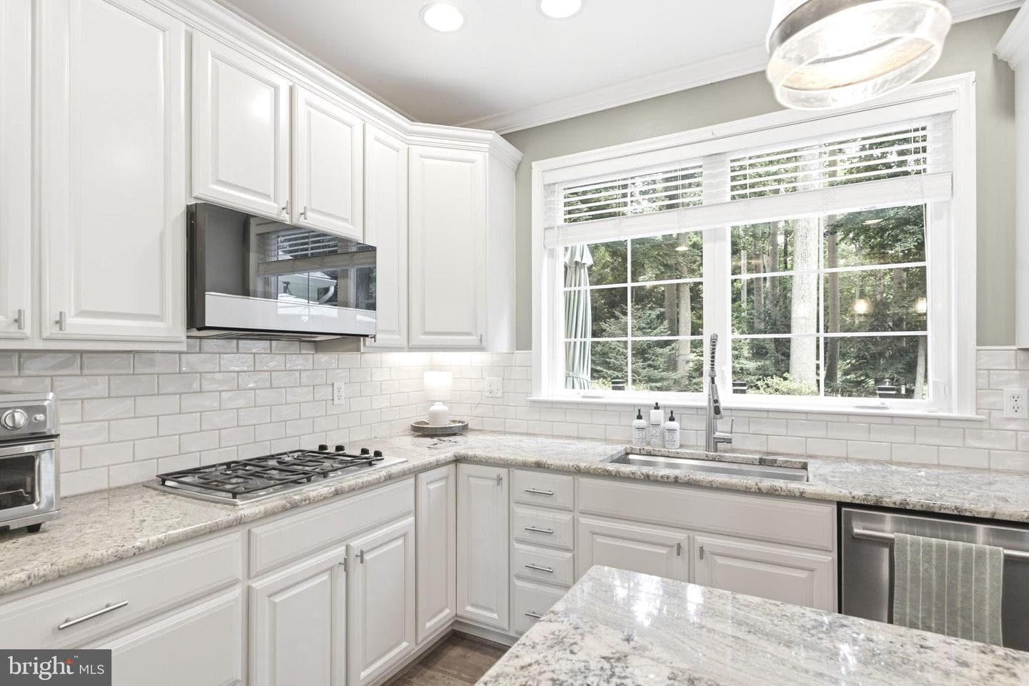 661 Saint Matthews Road photo 15