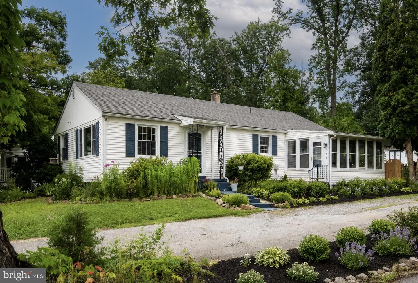 1306 Blackhorse Hill Rd