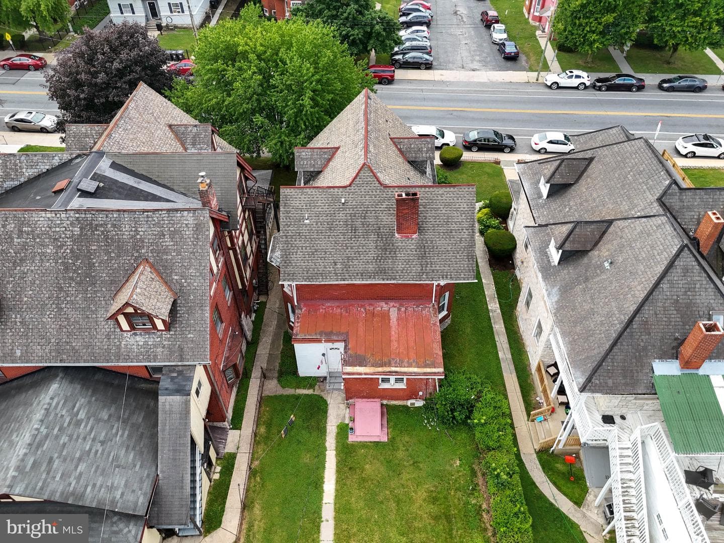 525 Lincoln Highway E photo 47