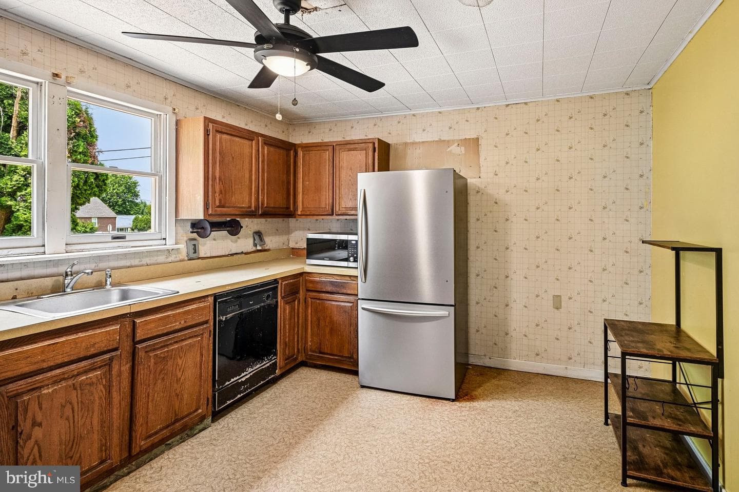 203 Walnut Street photo 10
