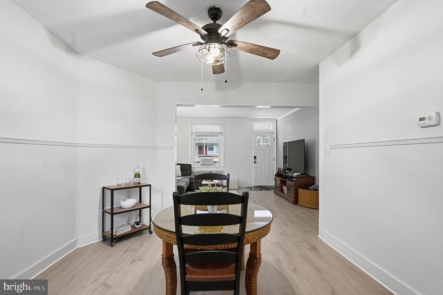 317 Hall Street photo 10