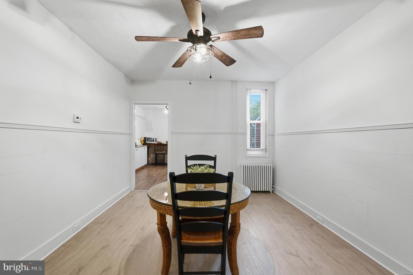 317 Hall Street photo 9