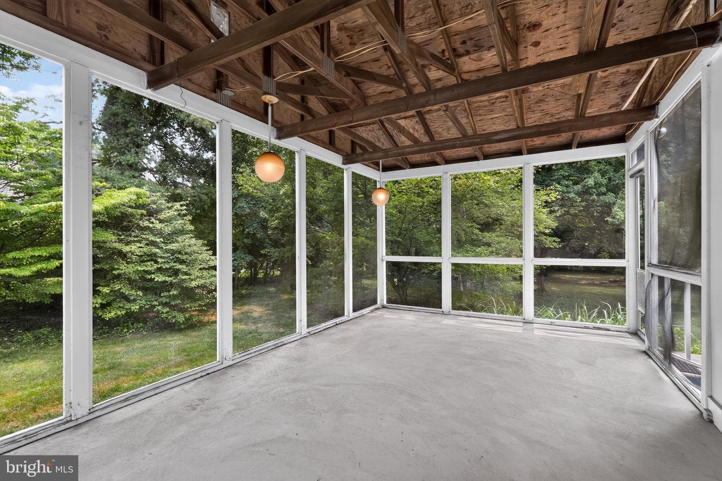 1408 Ponds Edge Road photo 22