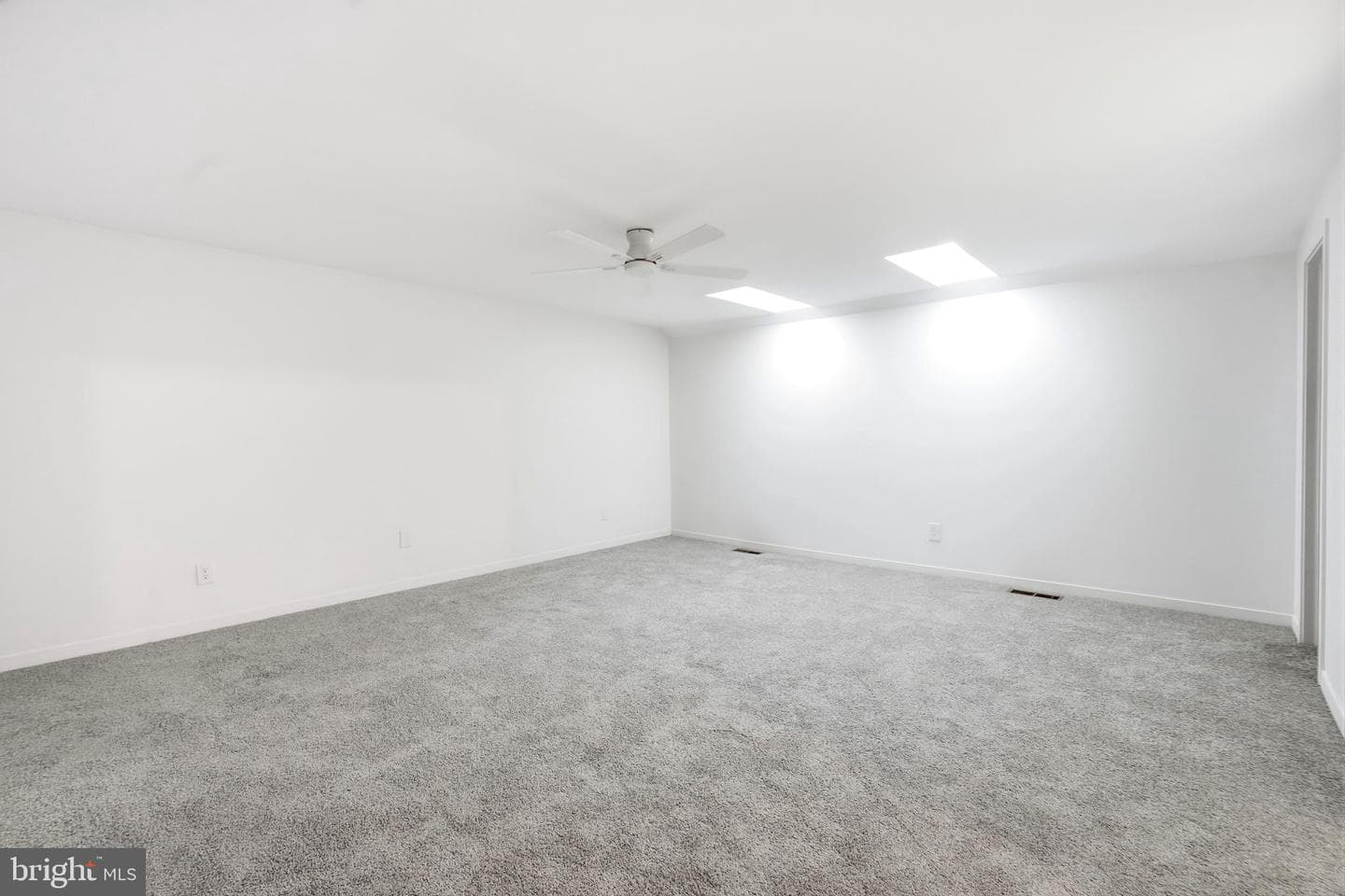 219 Smallwood Court #219 photo 27