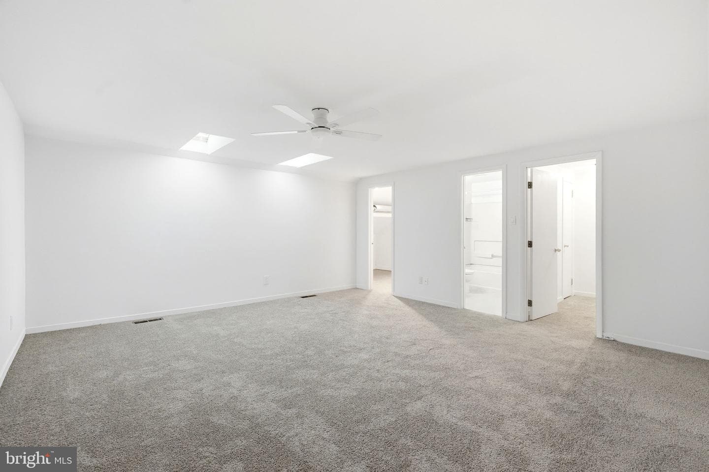 219 Smallwood Court #219 photo 29