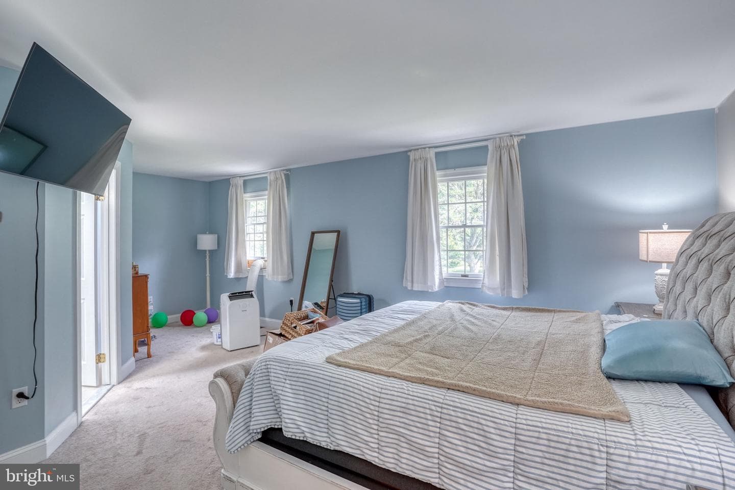 200 Derby Lane photo 27