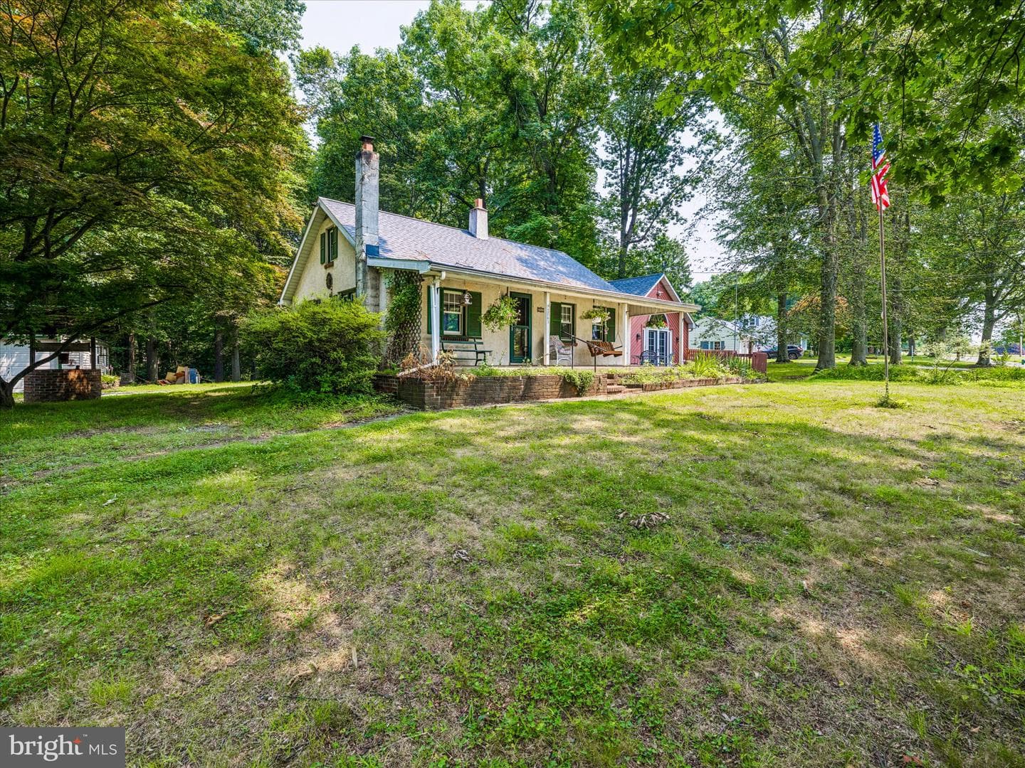 2843 Flowing Springs Road photo 3