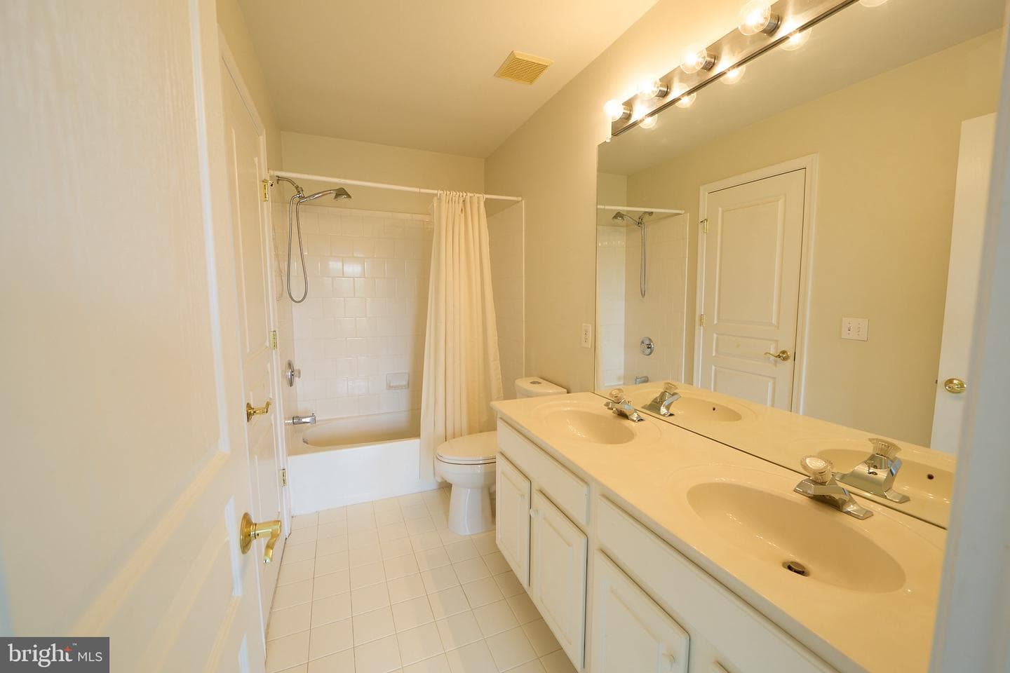 184 Magnolia Drive photo 30