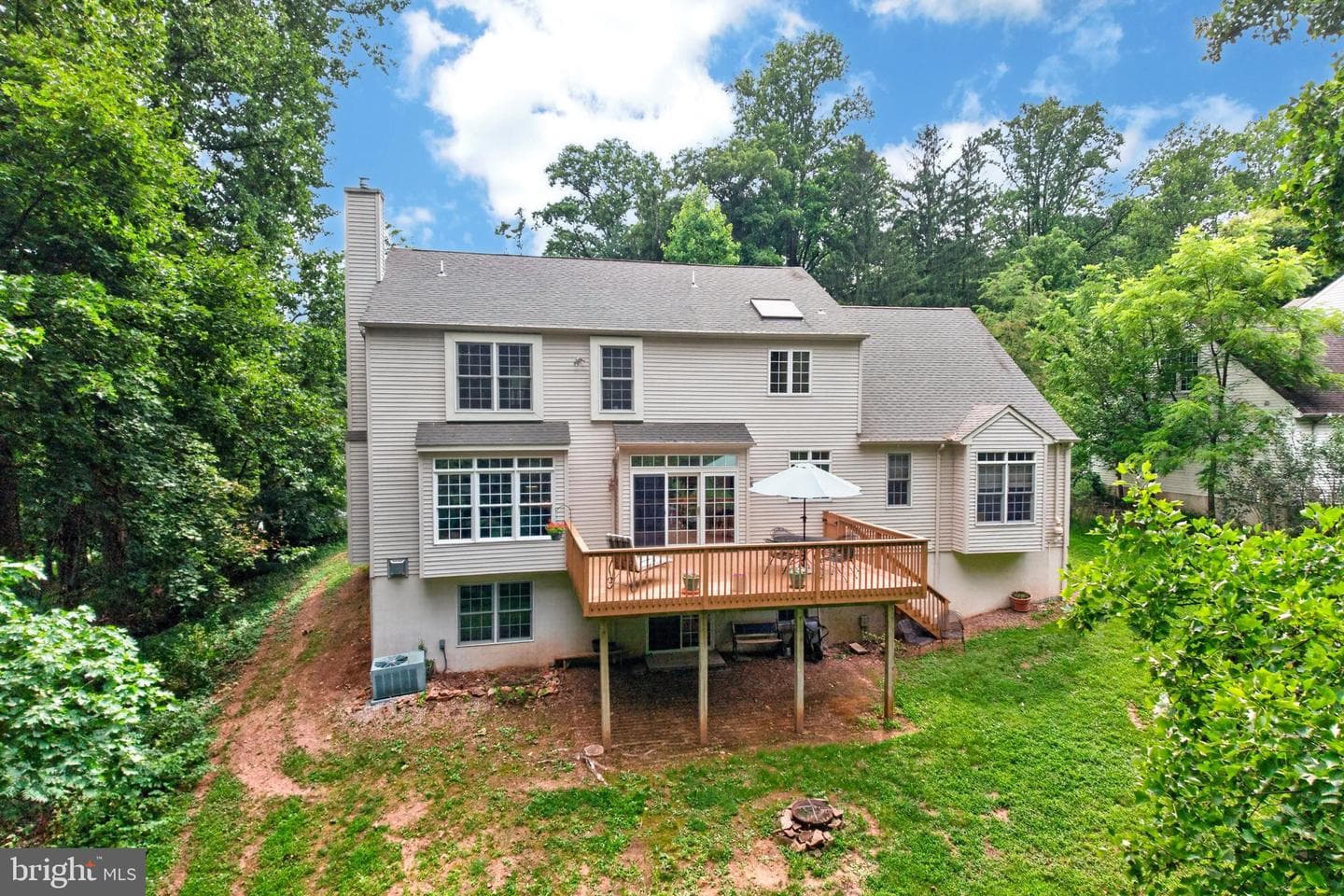 163 Hillcrest Avenue photo 47