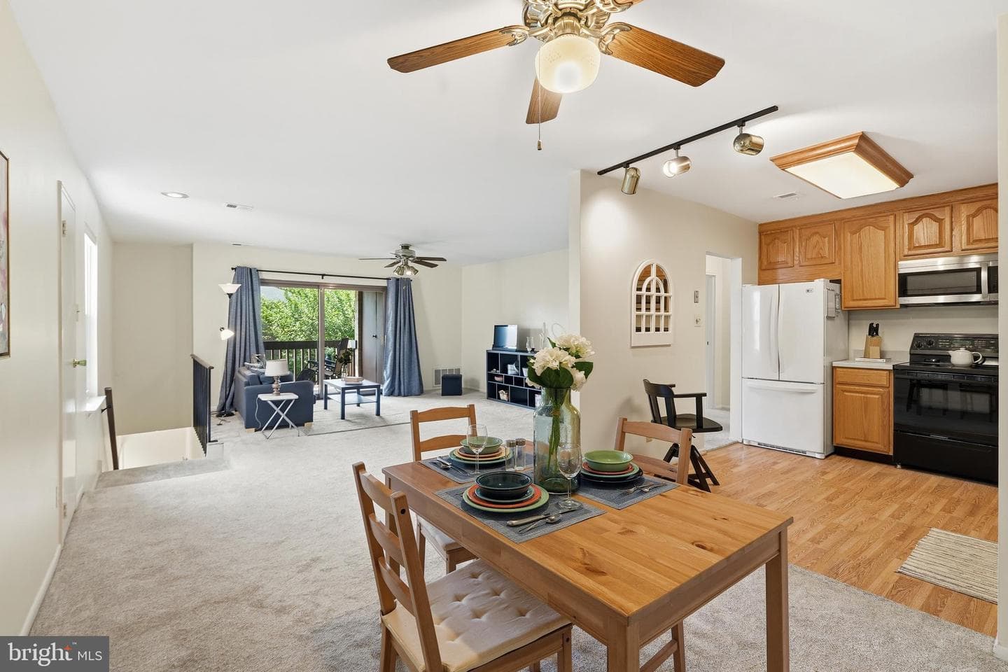 1401 Raintree Lane #1401 photo 10