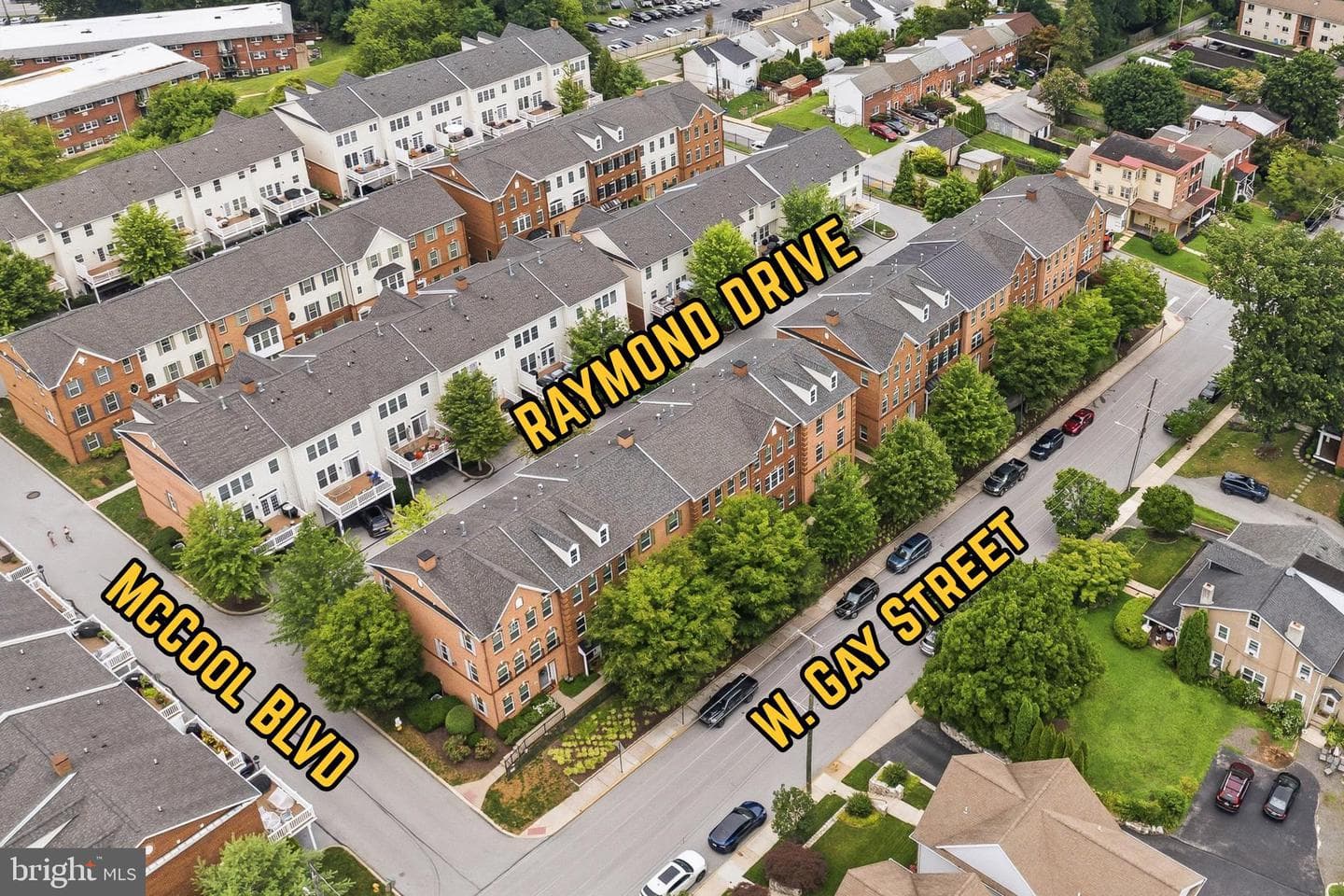 531 Raymond Drive photo 46