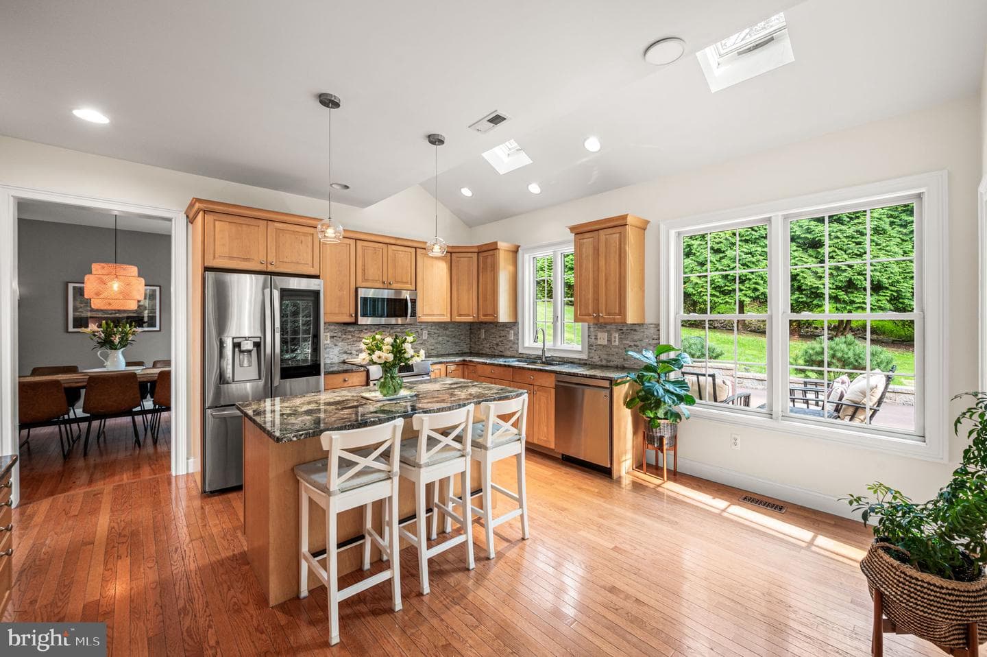 232 Vincent Road photo 14