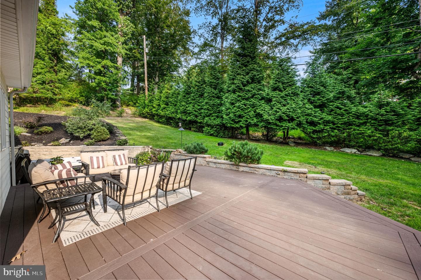 232 Vincent Road photo 31