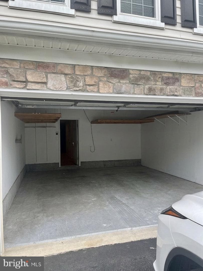 2709 Whittleby Court photo 36