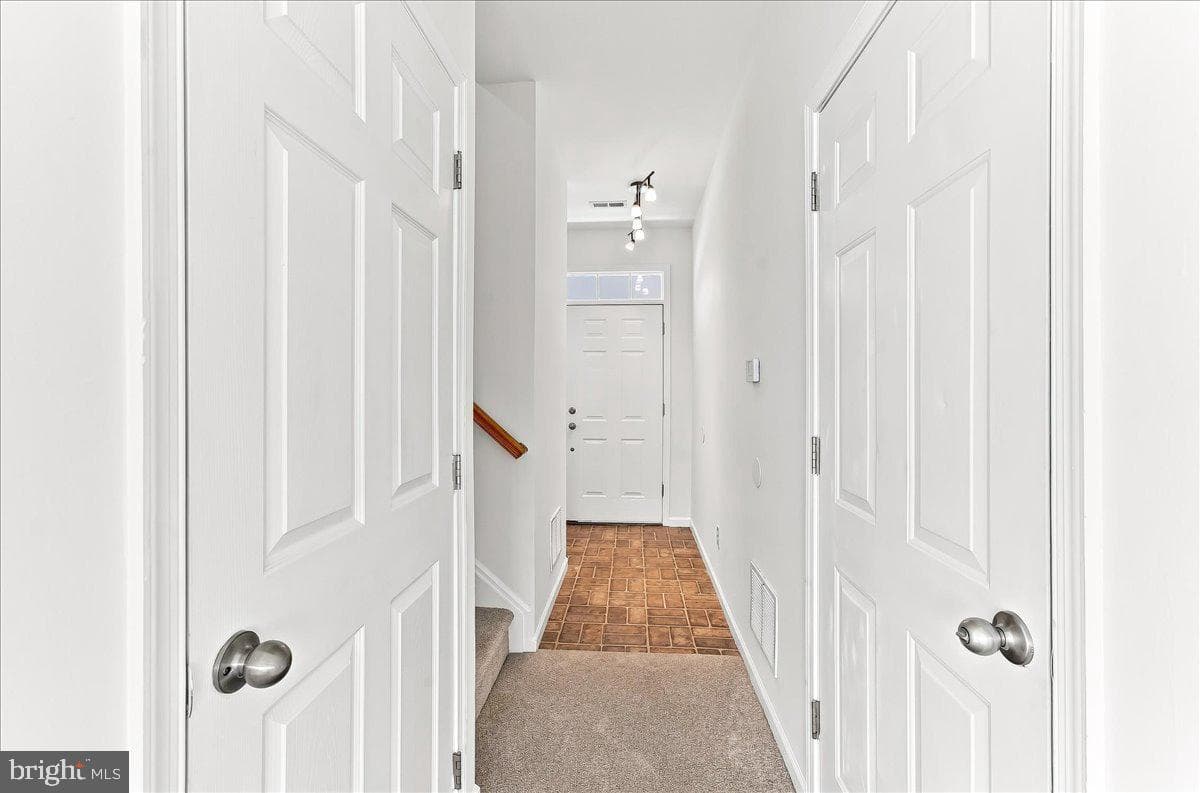 315 E 3rd Street photo 6