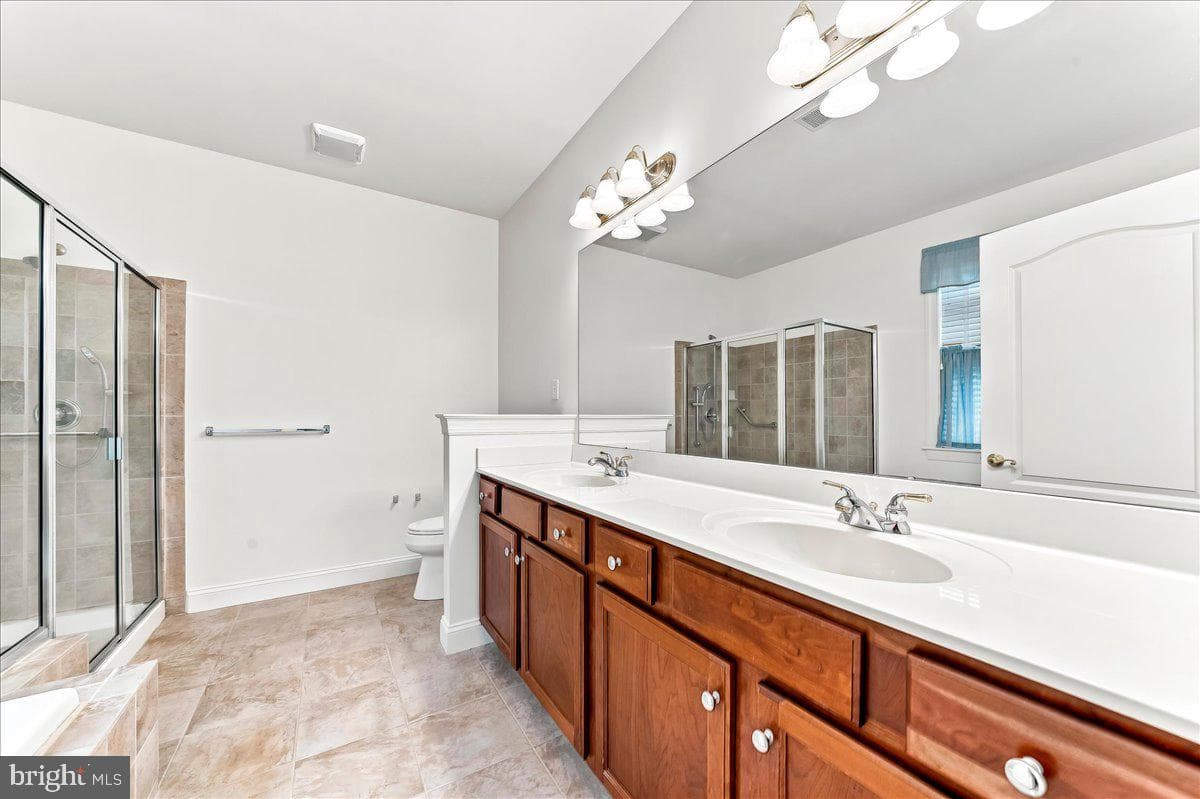 207 Hendrickson Lane photo 20