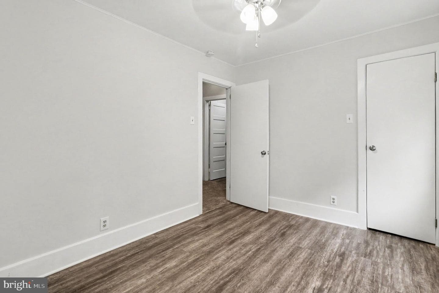 624 Bridge Street photo 21