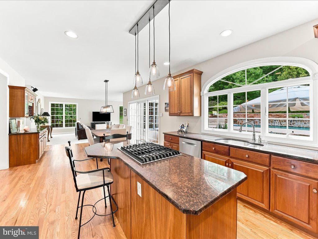 1250 Wylie Road photo 20