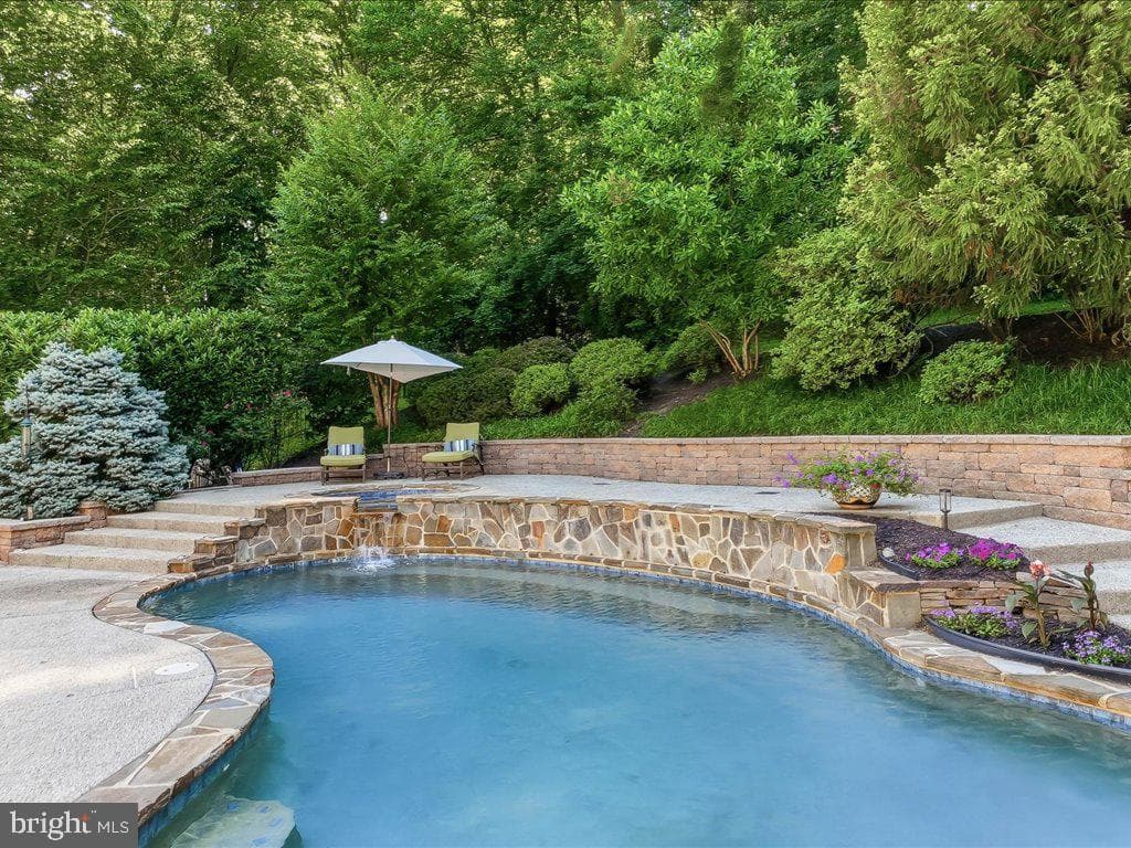 1250 Wylie Road photo 4
