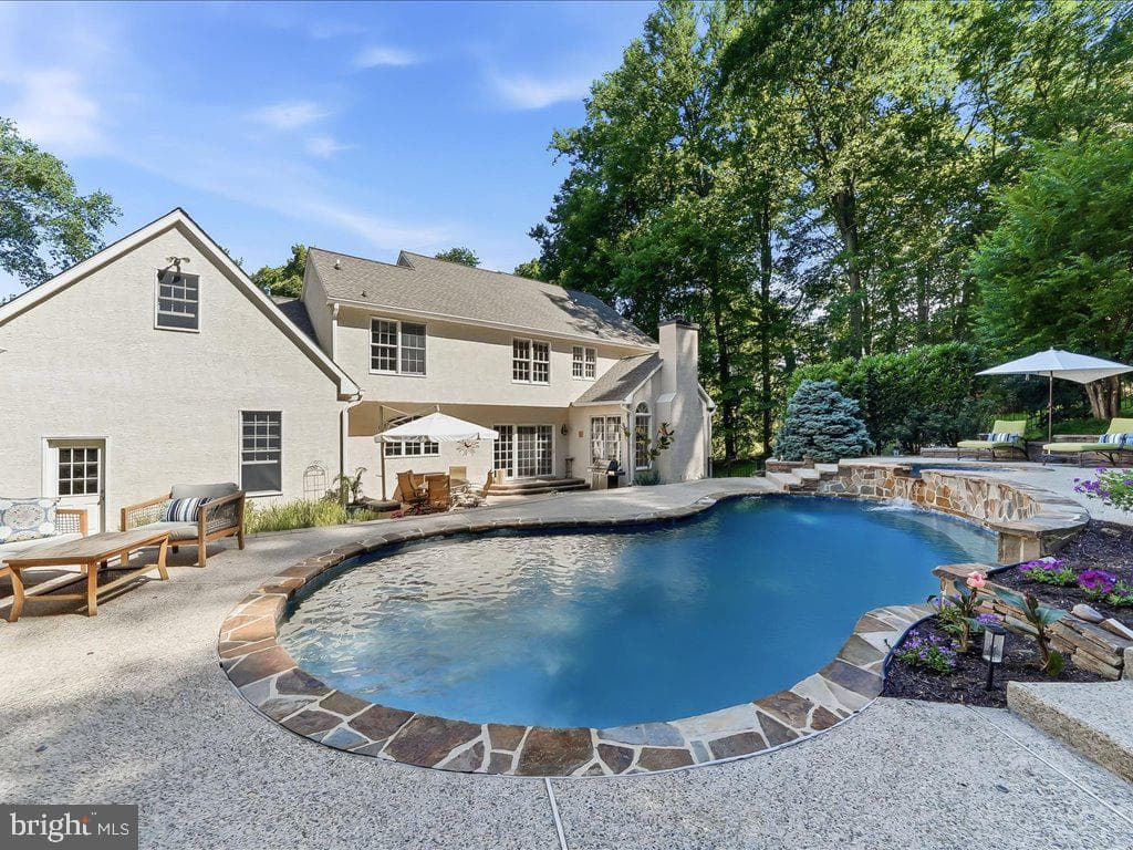 1250 Wylie Road photo 5