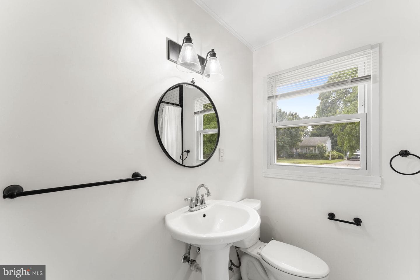 113 Manor Road photo 24