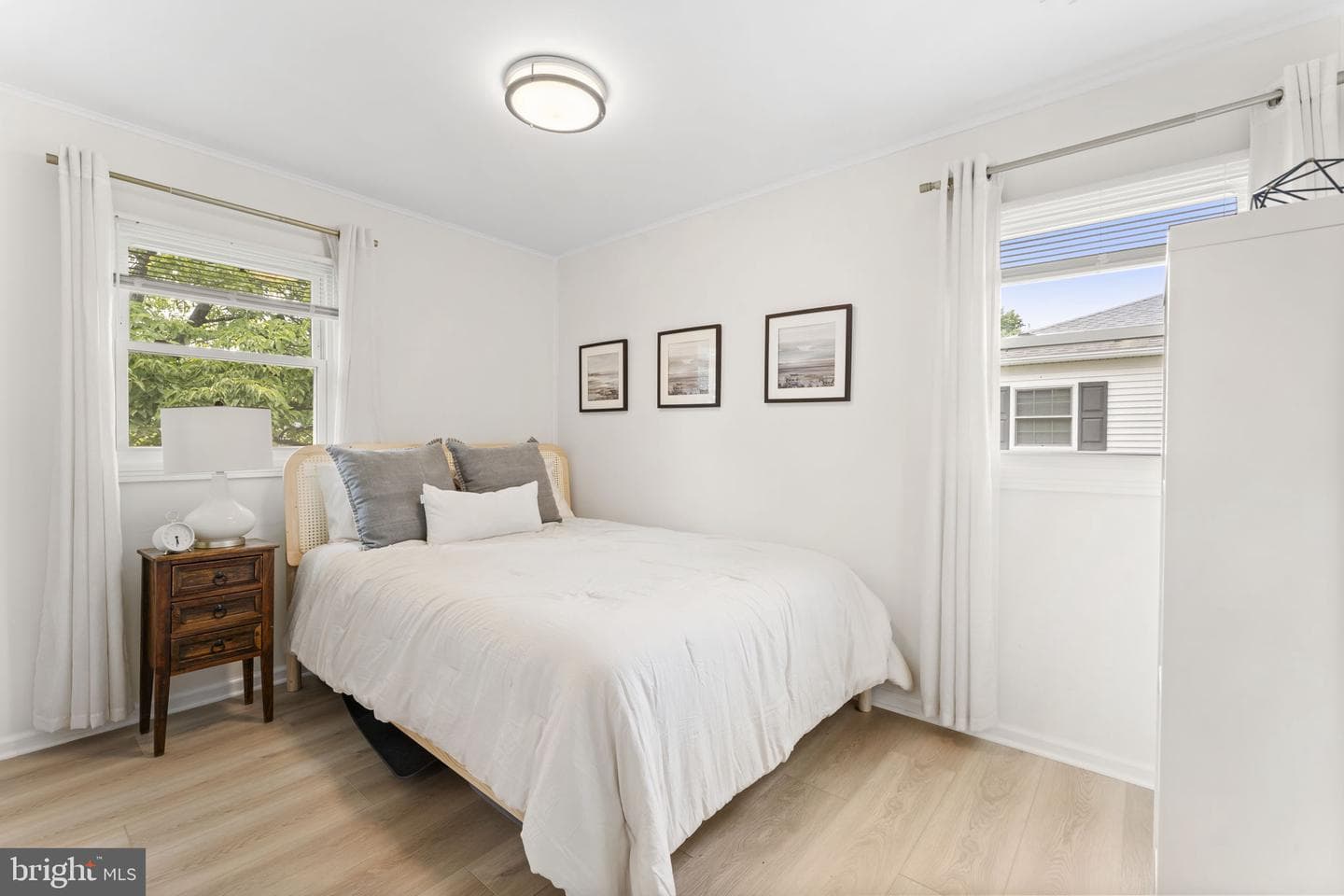 113 Manor Road photo 30