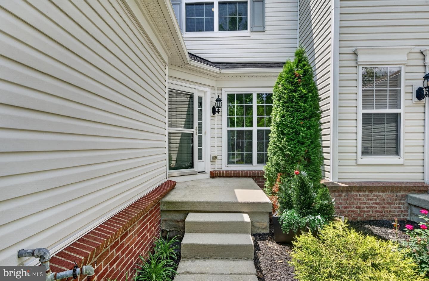 228 N Caldwell Circle photo 5