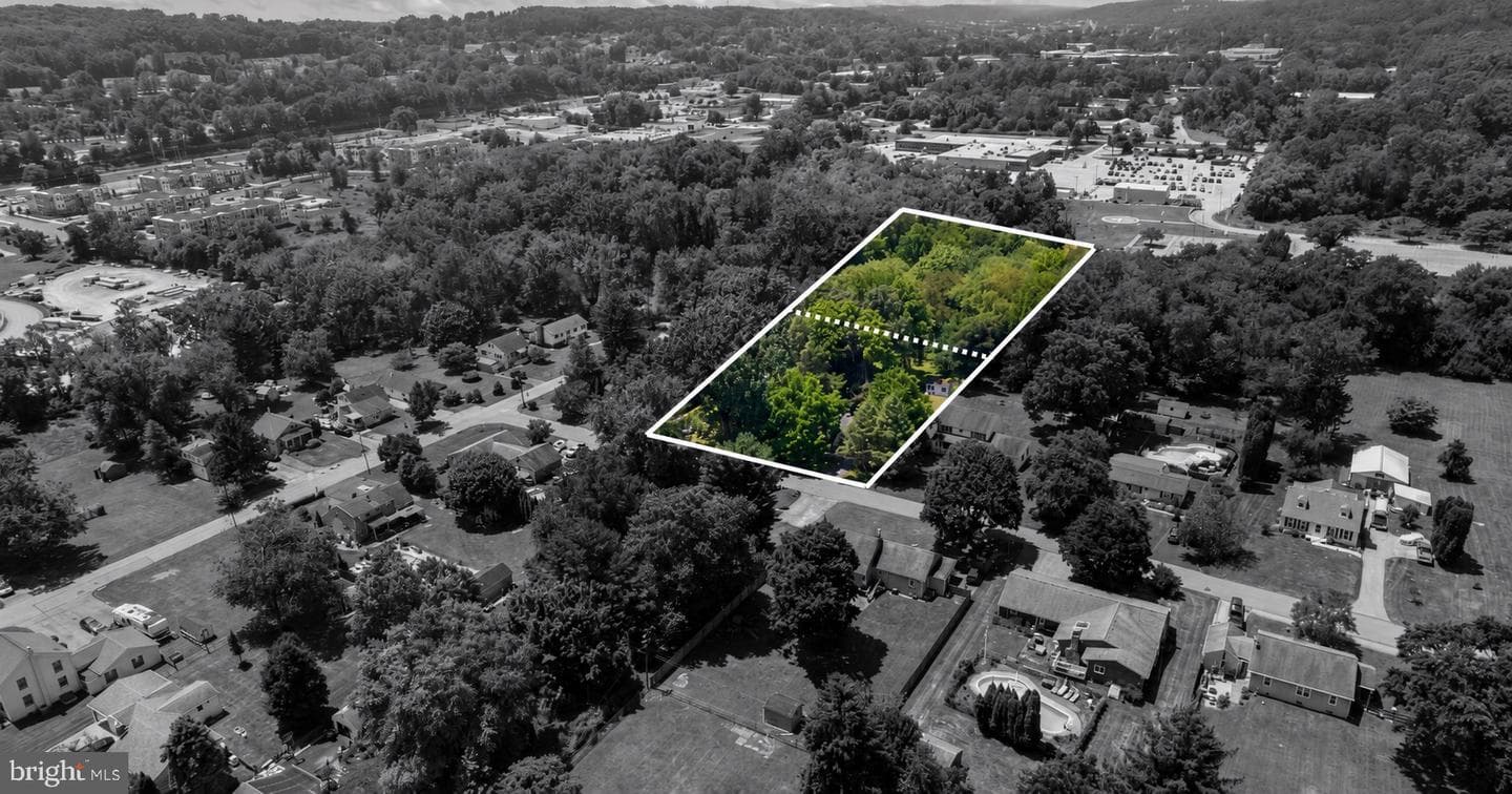 250 Watson Avenue photo 2