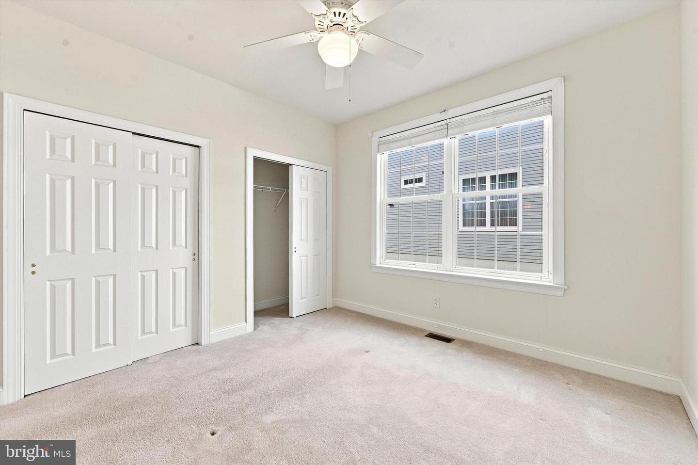 270 Hendrickson Lane photo 14