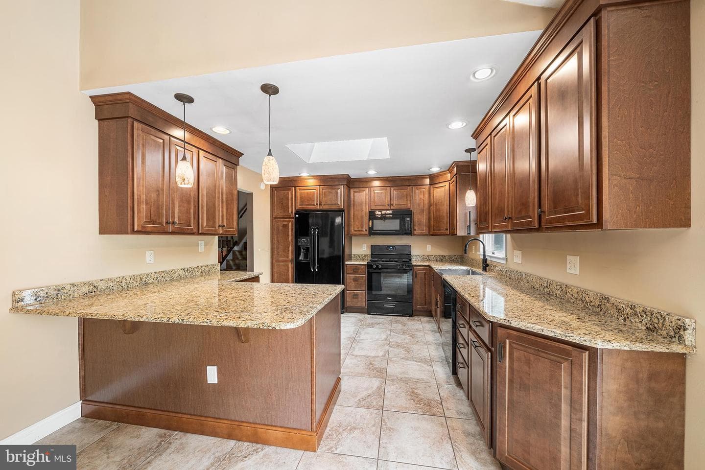 2604 Pheasant Run Lane photo 10