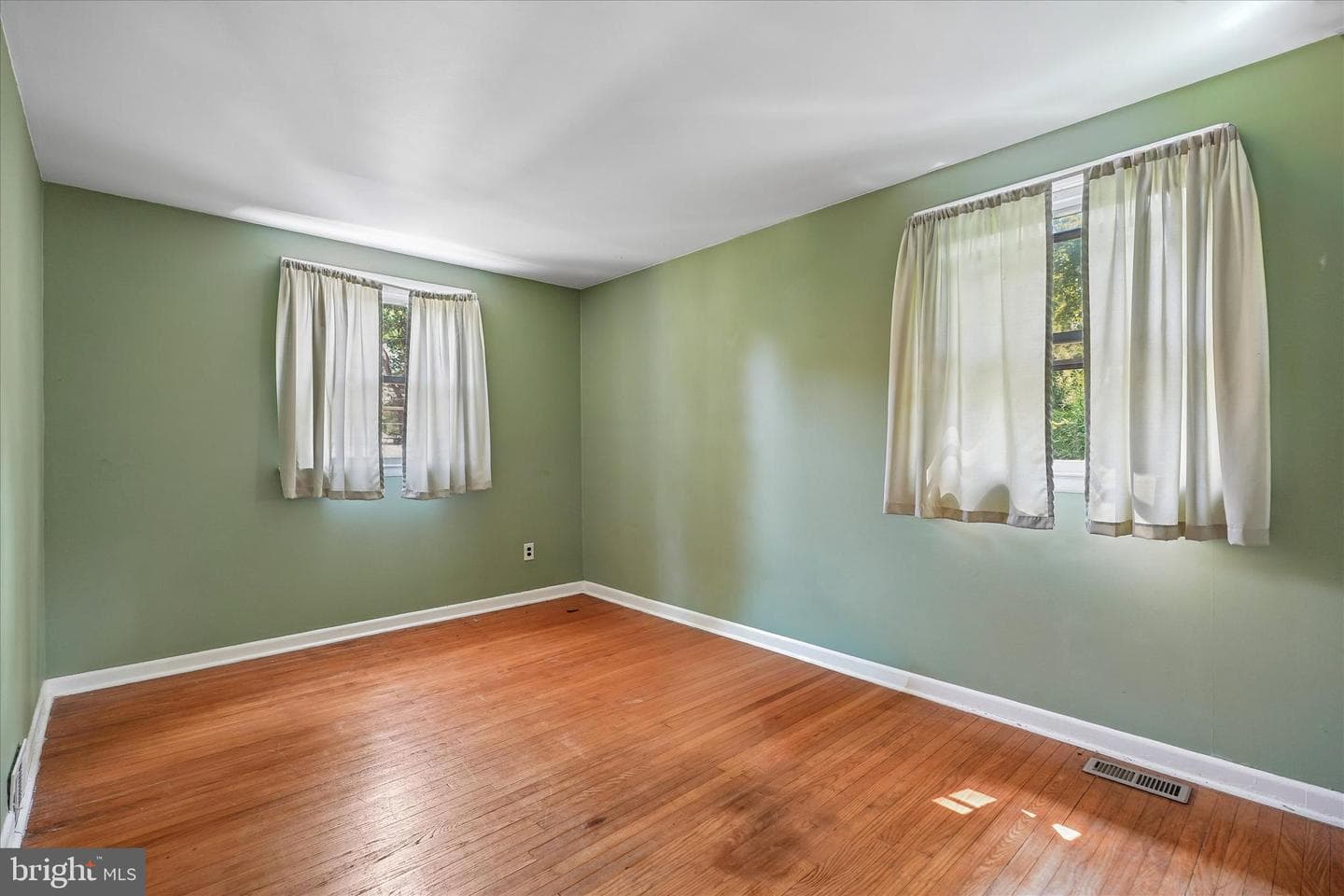 255 Swedesford Road photo 19