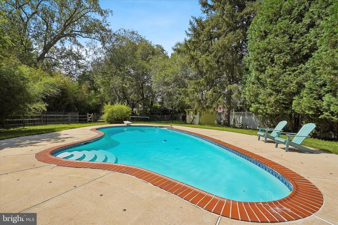 255 Swedesford Road photo 4