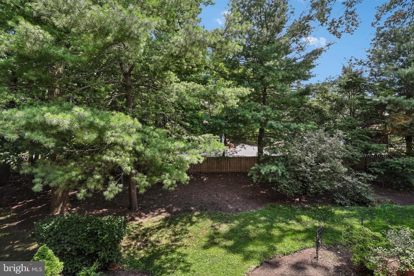 103 Brighton Circle photo 35