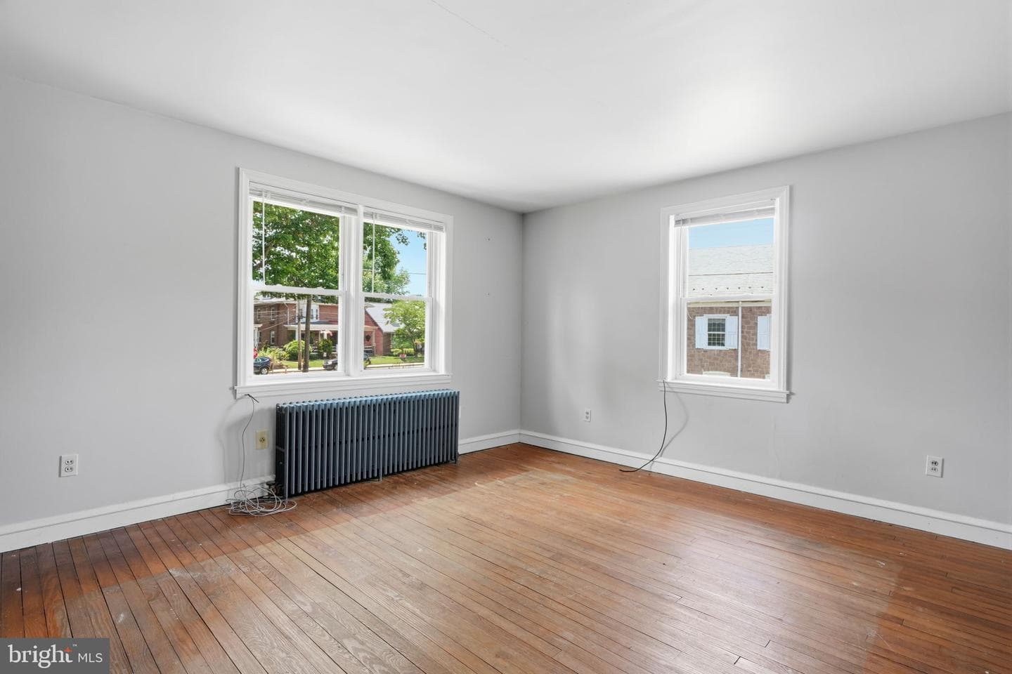 107 E Main Street photo 37