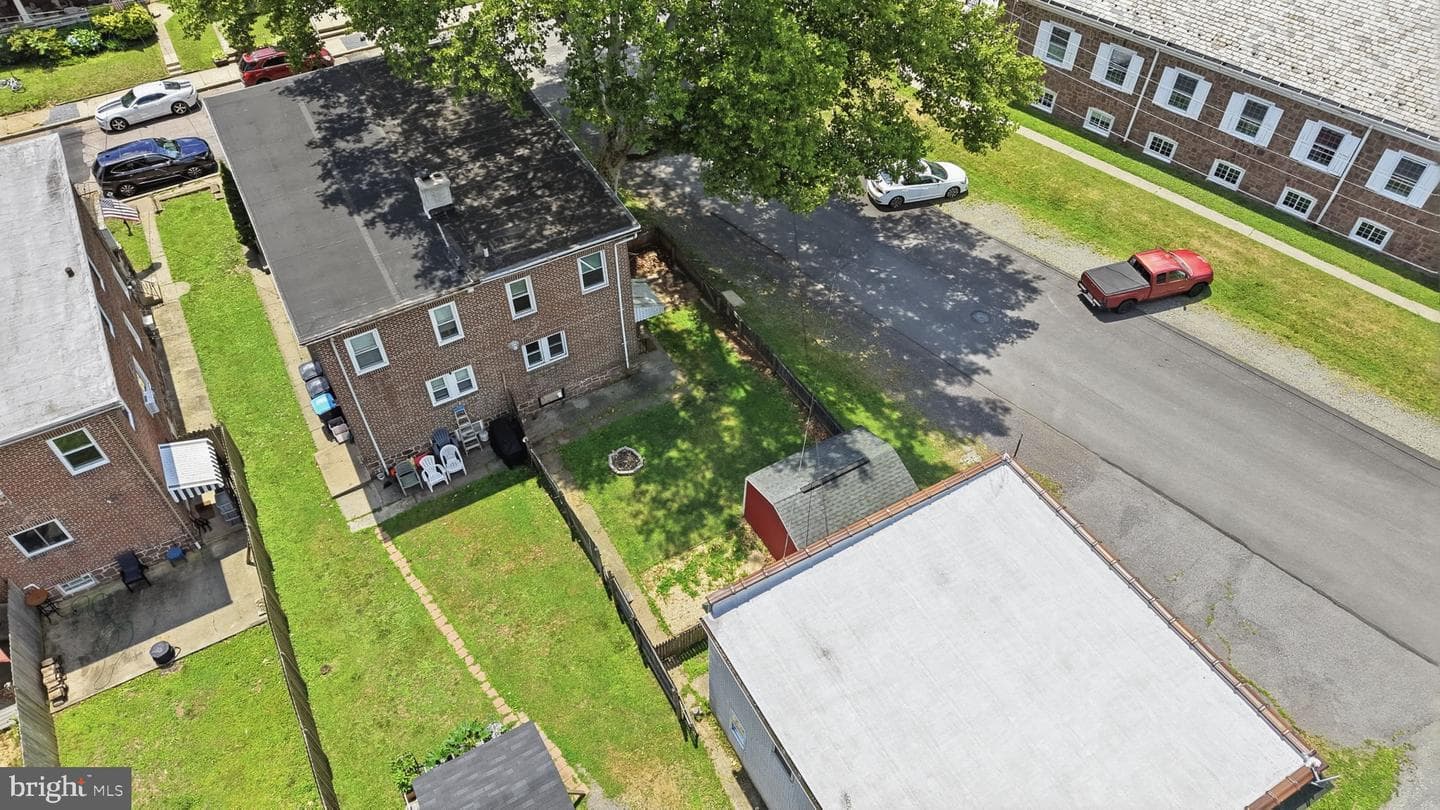107 E Main Street photo 55