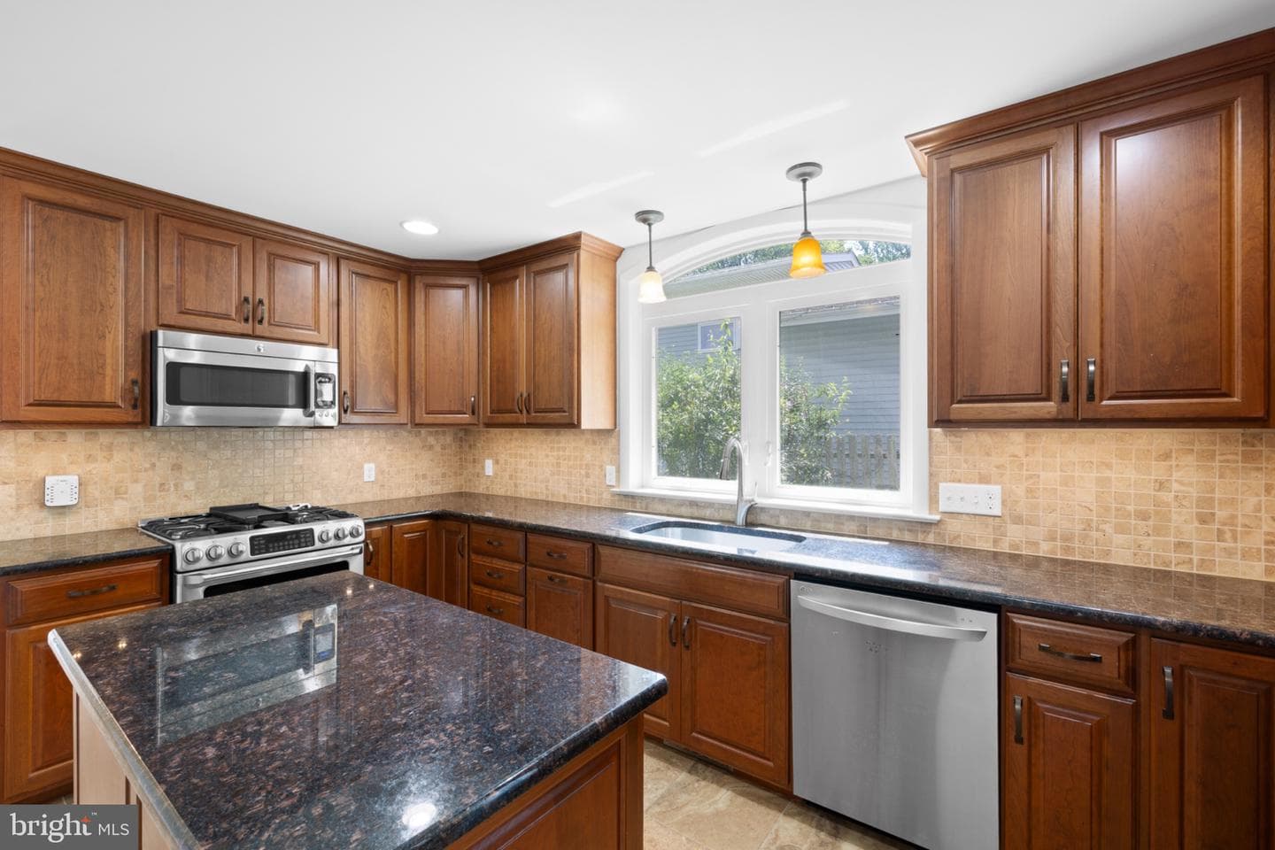 6 Nolan Drive photo 13