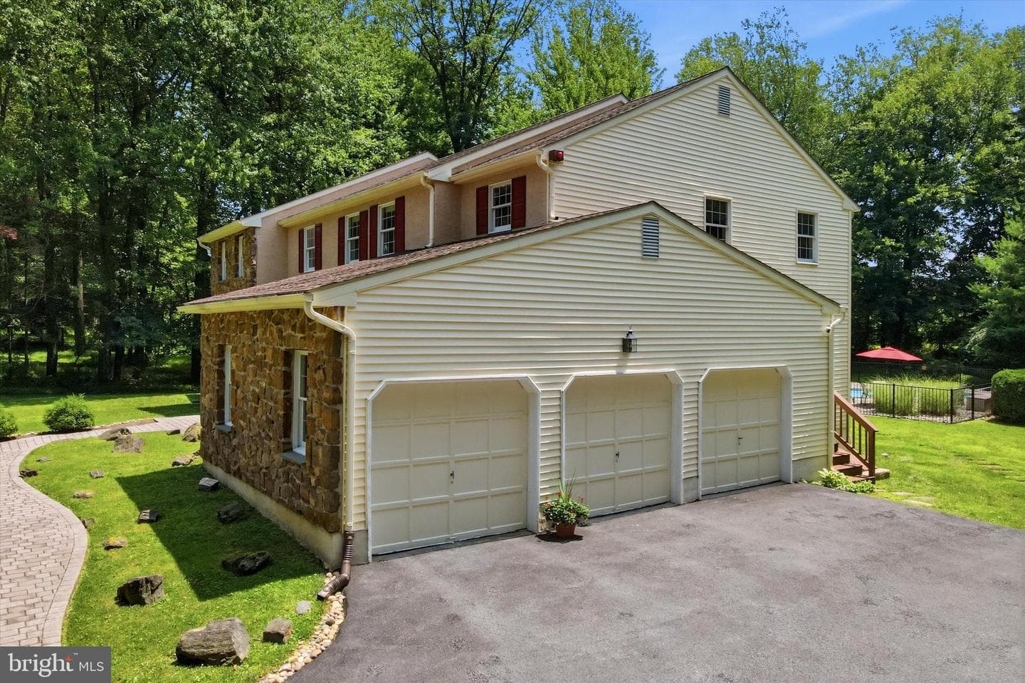 6 Joanna Drive photo 36