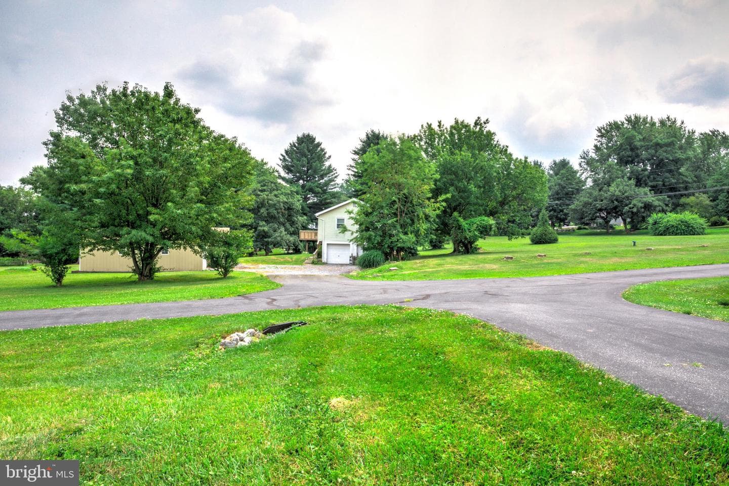 1896 Little Conestoga Road photo 31