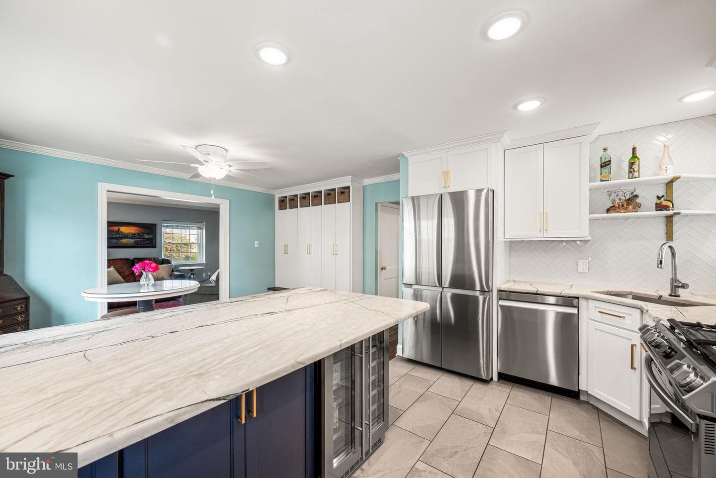 1006 W Bridge Street photo 15