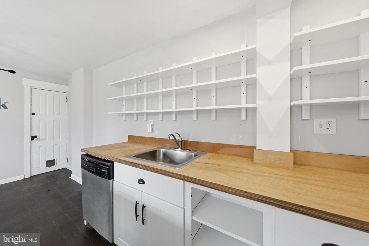 27 Spruce Street photo 13