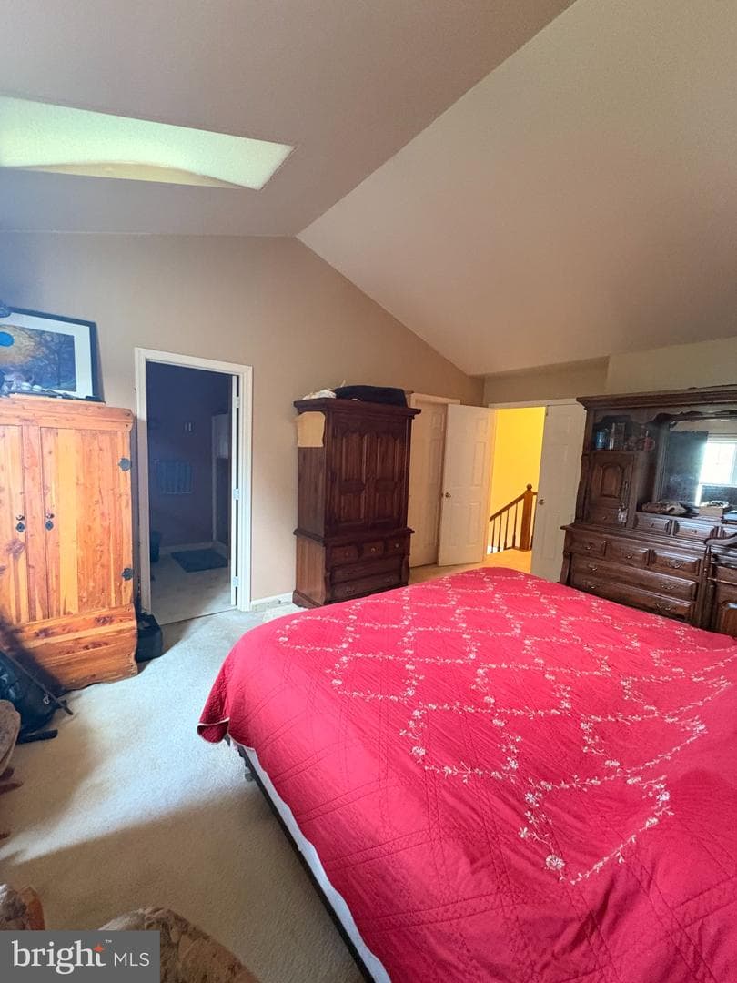 135 Peters Court photo 12