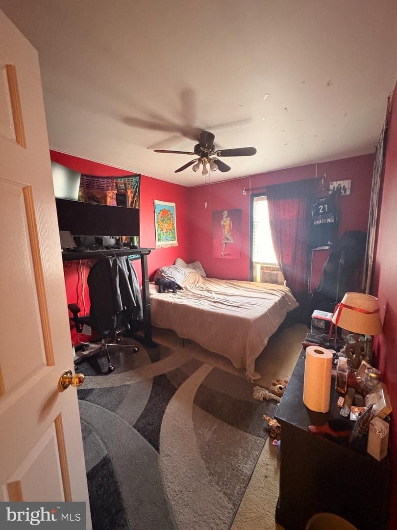 135 Peters Court photo 14