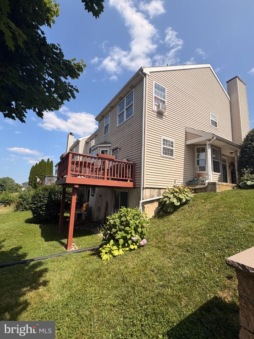 135 Peters Court photo 15