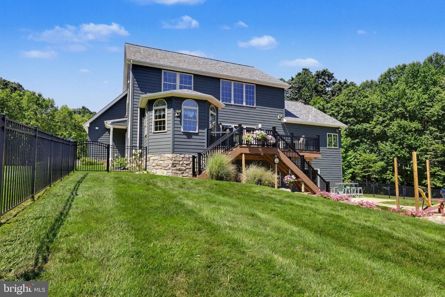 458 N Sandy Hill Road photo 50