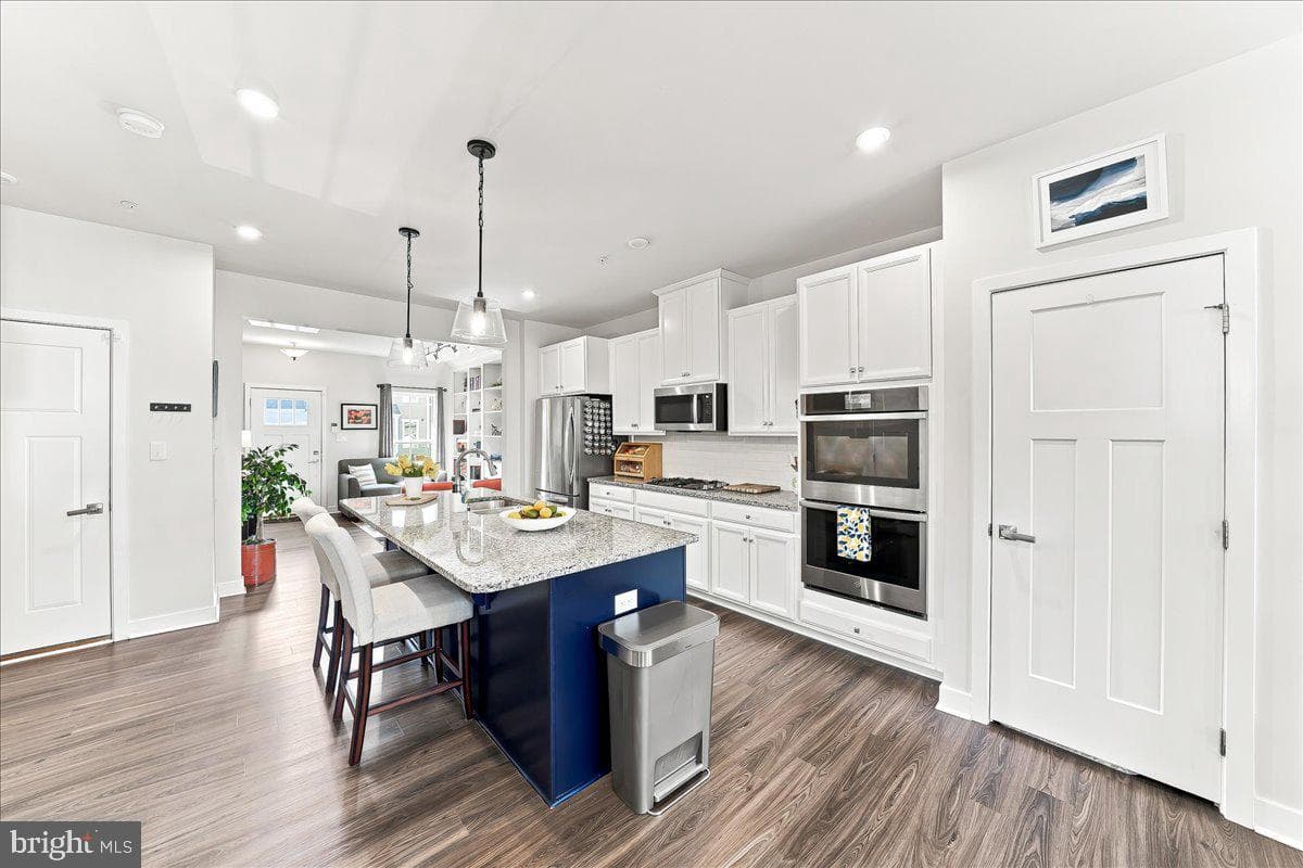 1200 Benjamin Drive photo 3