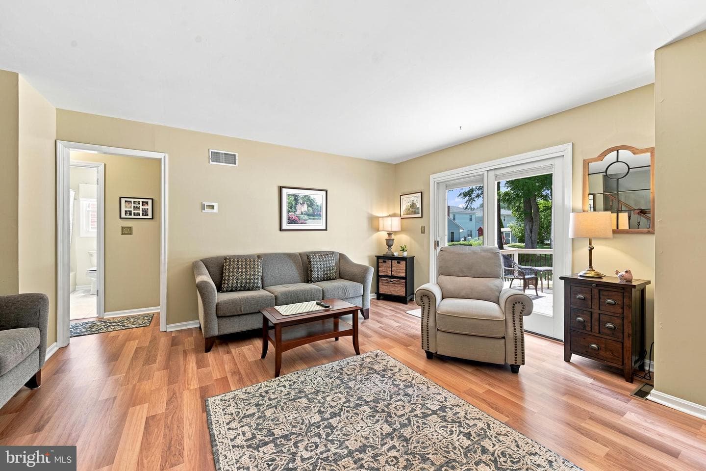 205 Armstead Court photo 4