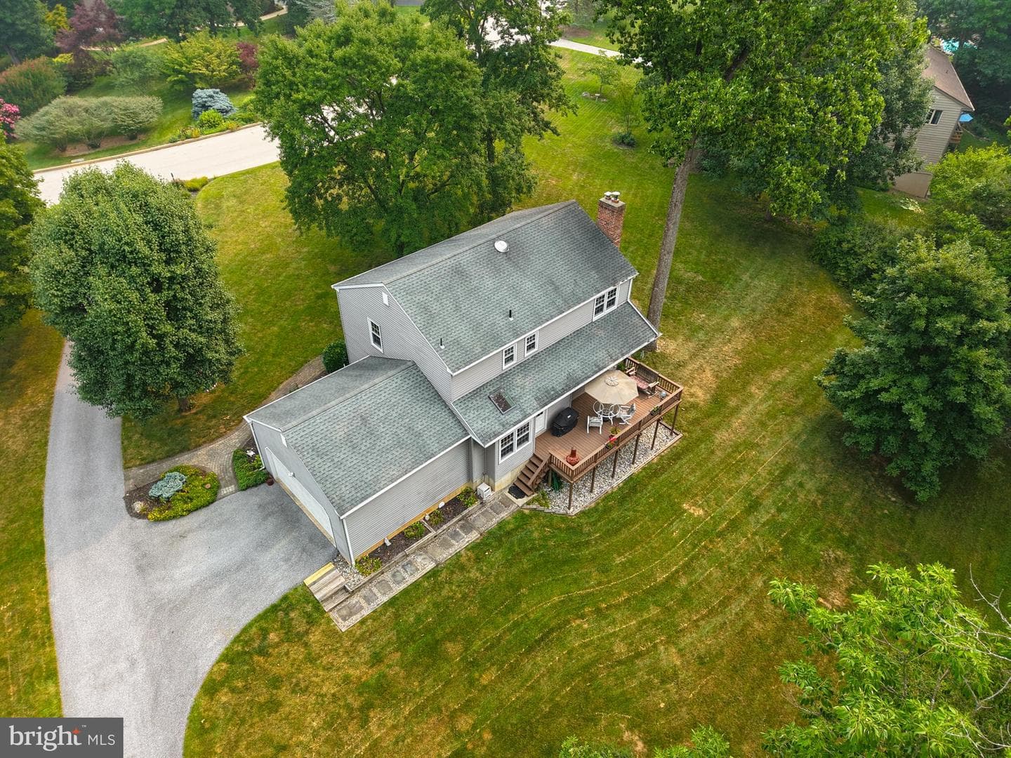 1466 Grove Avenue photo 10
