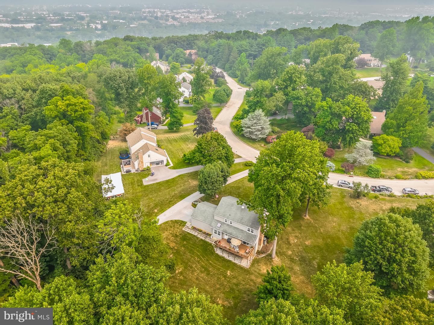 1466 Grove Avenue photo 13