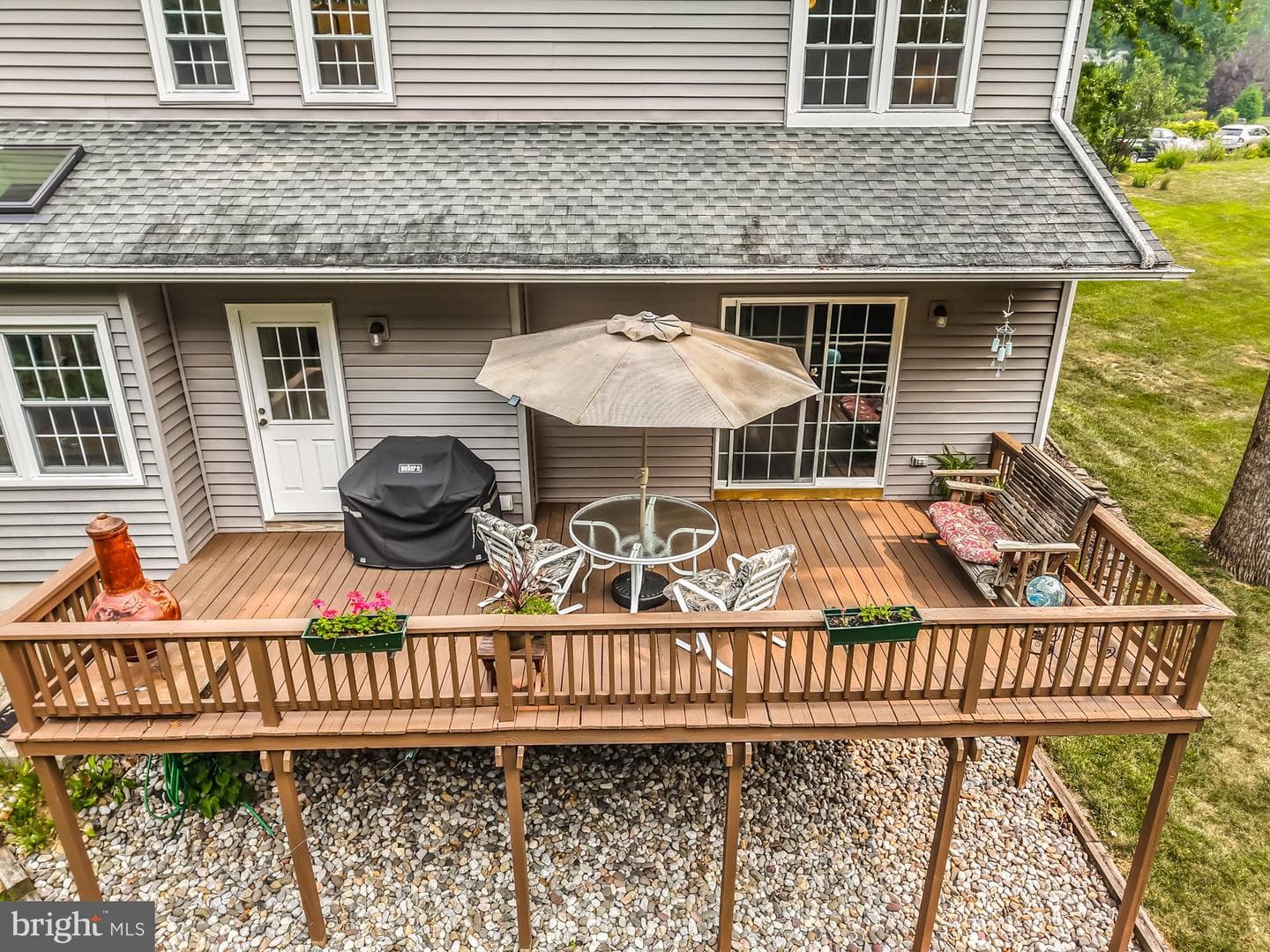 1466 Grove Avenue photo 18